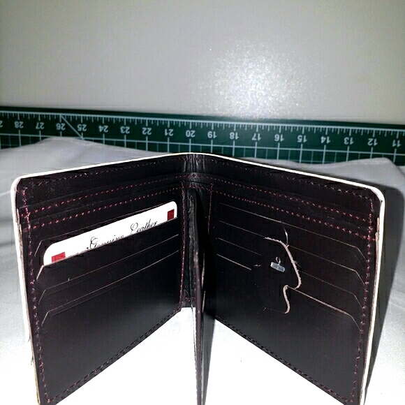 Top Grain Cowhide Men Leather Wallet - Picture 2 of 8